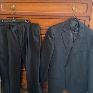 Men’s Geoffrey Beene Suit. @kintla